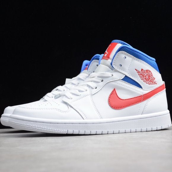 Sports shoesNike Air Jordan 1 high top basketball - Picture 3 of 5